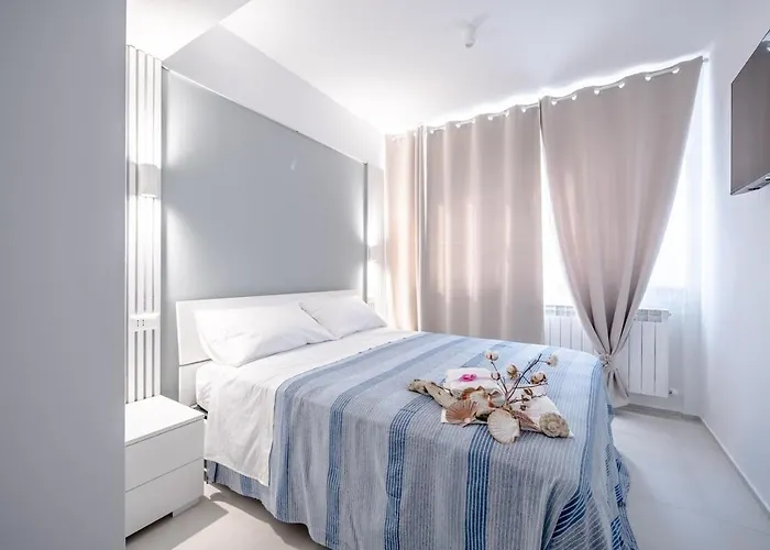 Lulu - 2 Camere - Vicino Mare - Parcheggio Privato Apartament