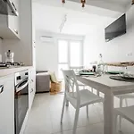 Lulu - 2 - Vicino Mare - Parcheggio Privato Lejlighed