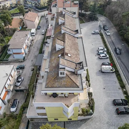 Lulu - 2 Camere - Vicino Mare - Parcheggio Privato 公寓