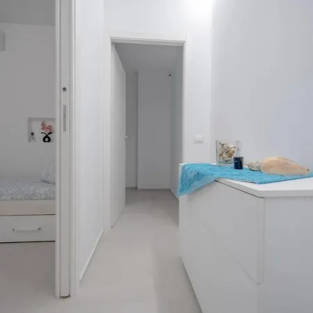 Lulu - Nuovo Con Posto Auto E Wifi アパート *