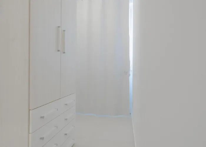 Lulu - 2 Camere - Vicino Mare - Parcheggio Privato 公寓 *