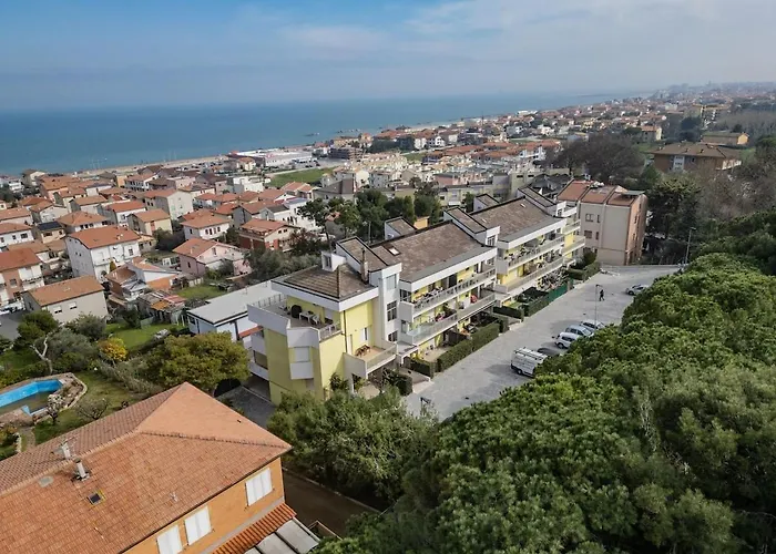 Lulu - 2 Camere - Vicino Mare - Parcheggio Privato