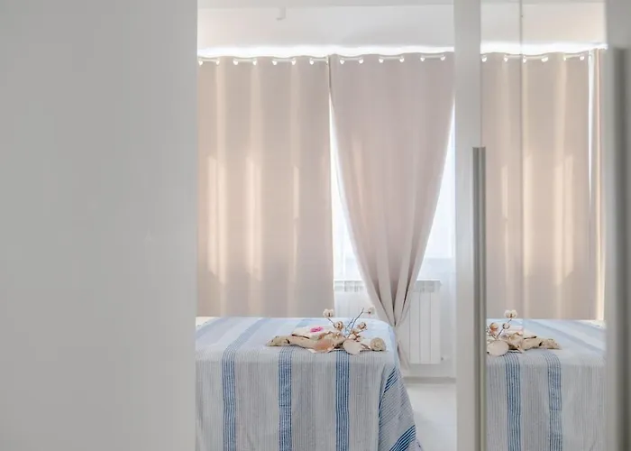 公寓 Lulu - 2 Camere - Vicino Mare - Parcheggio Privato 西维尔诺瓦·马尔凯