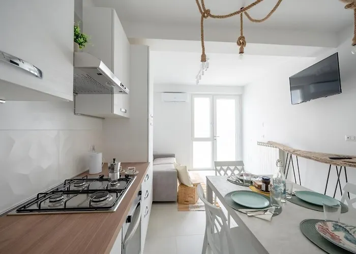 公寓 Lulu - 2 Camere - Vicino Mare - Parcheggio Privato 西维尔诺瓦·马尔凯